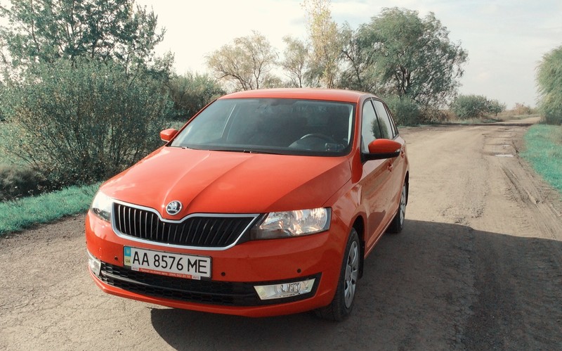 Хромований обводок Skoda Spaceback  2015 хетчбек 1.2 Бензин Ужгород
