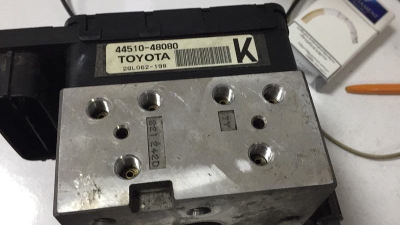Гидроблок ABS 44510-48080   Lexus RX, Toyota Highlander