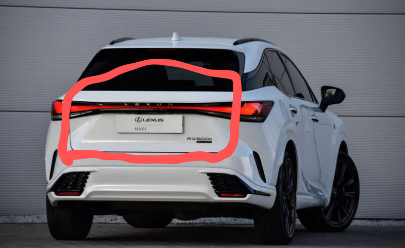 Фонарь задний в кришу багажника Lexus RX универсал 2024 г.  2.4 л гибрид Житомир