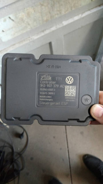 Блок управления ESP Volkswagen Jetta 5 2008 г.  2.0 л бензин Одесса