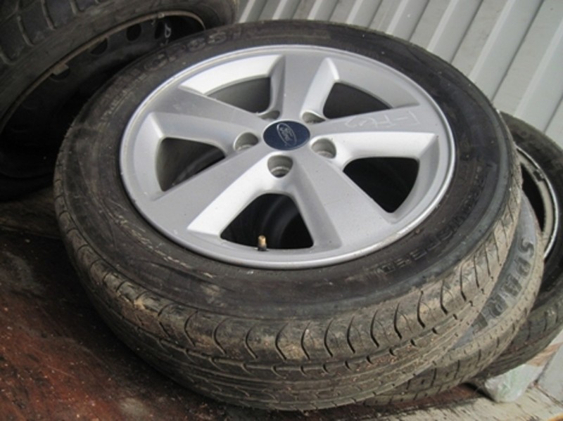 Диск колесный Ford Focus 2 хэтчбек 2007 г.  1.6 л бензин Днепропетровск