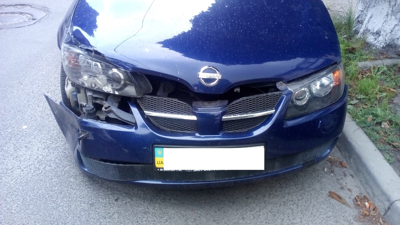 Капот Nissan Almera N16 sedan 2004 1.5 Бензин Луцк