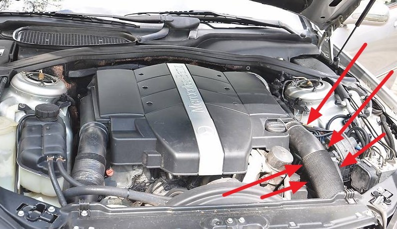 Трубка для воздуха Mercedes S-Class 220 2001 г.  3.2 л бензин Краматорск