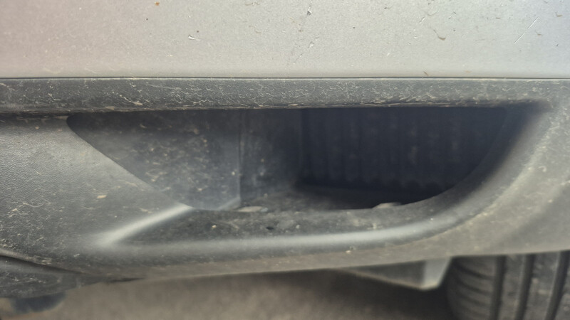 Заглушка бампера Mitsubishi Outlander XL  2008 