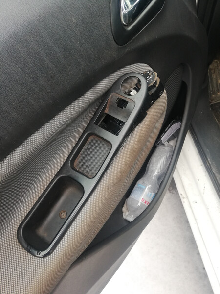 Блок кнопок склопідйомника Citroen C3  2011 хетчбек 1.6 Дизель 