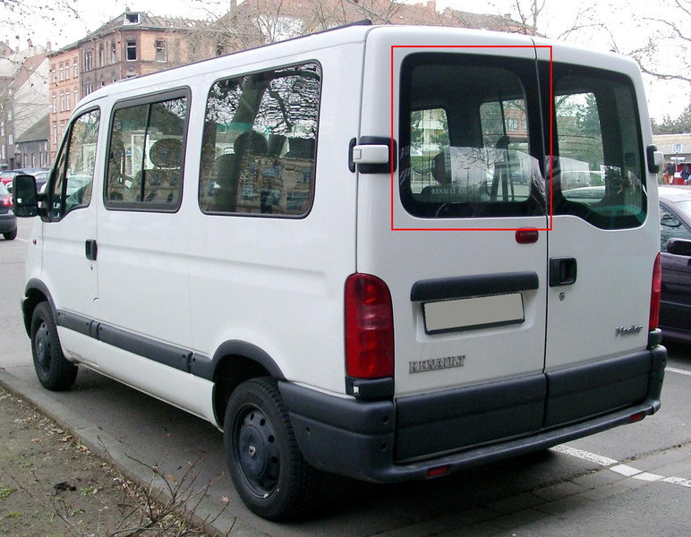 Стекло левое распашонки Renault Master ІІ 1999 2.5 Дизель Хмельницкий
