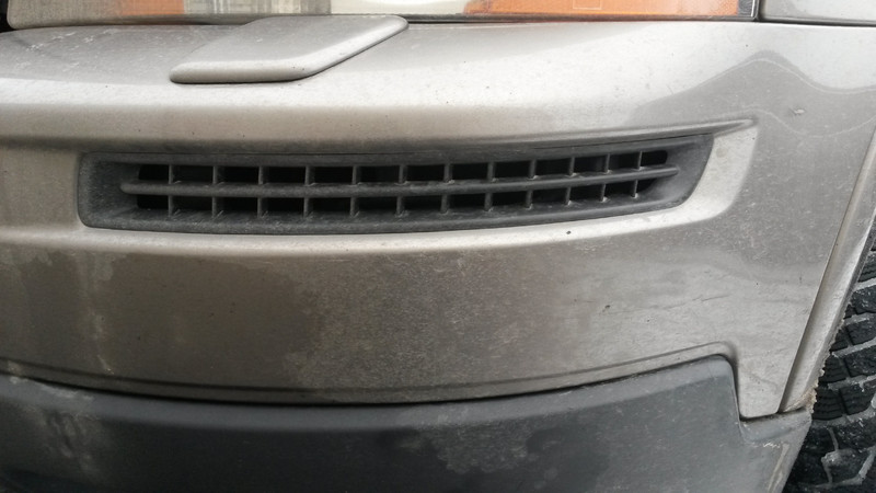 Решетка бампера Volvo XC90 2008 г.  2.4 л бензин Луцк