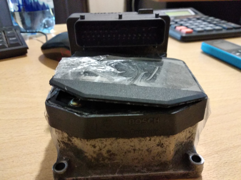 Блок управління ABS 62 35 120   Opel Zafira