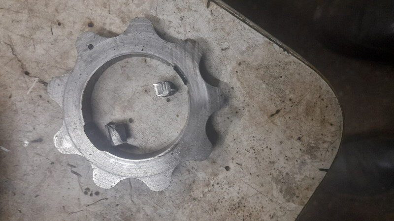 Шестерня масляного насосу 461523B600   Hyundai Santa FE