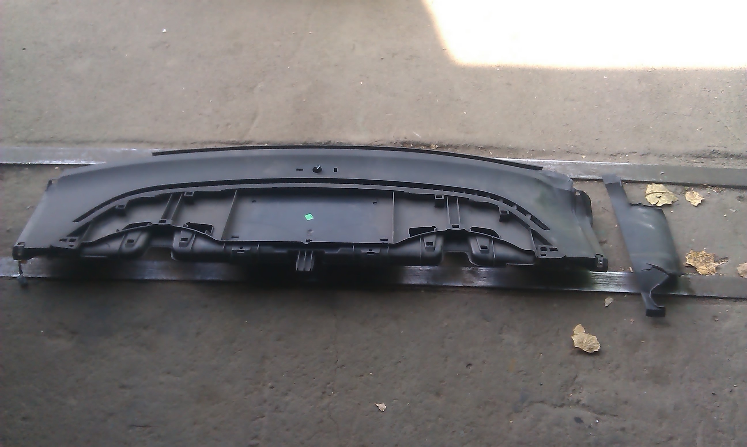 Накладки на торпедо Ford Focus C-Max  2008 1.8 Бензин Запорожье