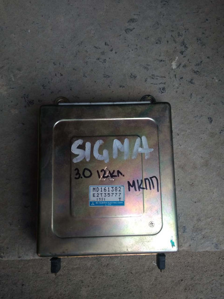 Электронный блок управления двигателем MD 161382   Mitsubishi Sigma