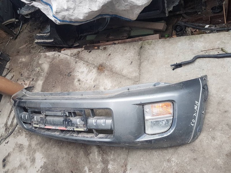 Противотуманная фара,поворотник Toyota Rav 4 2002 г.  2.0 л бензин Харьков