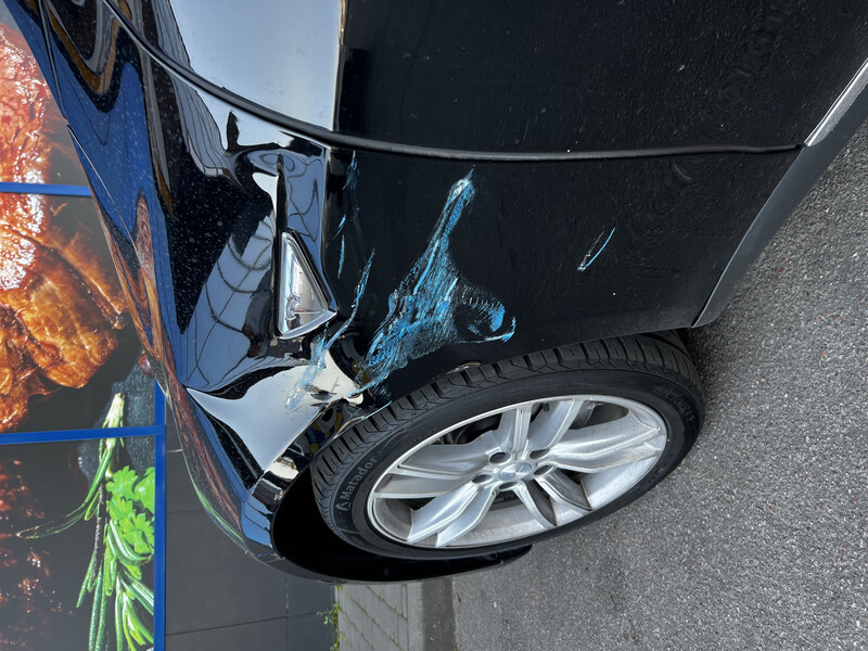 Крыло переднее Tesla Model S 2015 г.  Киев