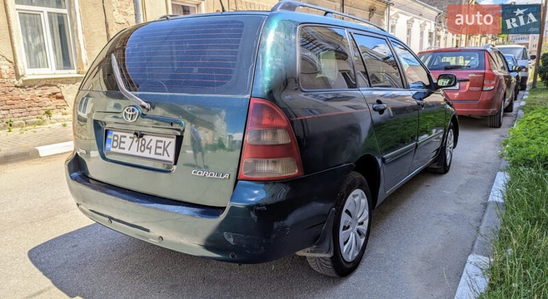 Вітаю Toyota Corolla  2006 універсал 2.0 Дизель Київ