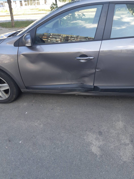 Двери левые Renault Fluence  2009 1.8 Бензин Киев