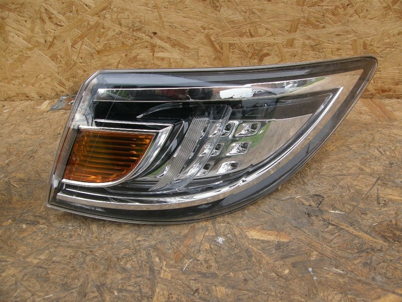 Задний правый фонарь наружный Mazda 6  2011 2.5 Бензин Полтава