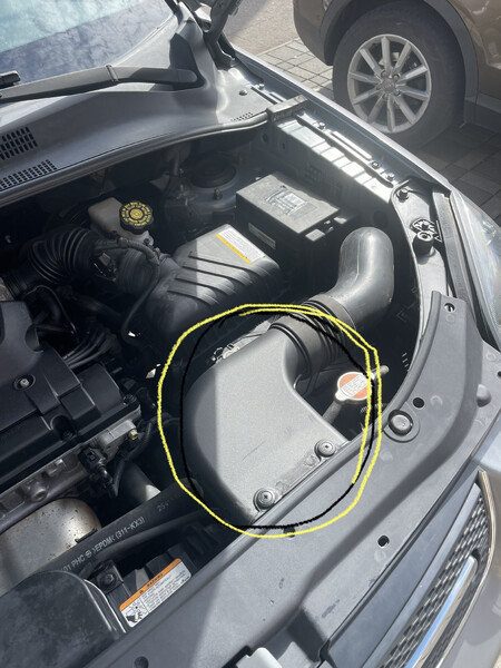 Патрубок воздухозаборника Kia Sportage 3  2012 2.0 Бензин Винница