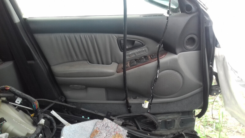 Пульт управления стеклоподъёмниками на левой предней двери Mitsubishi Diamante  2000 3.5 Бензин Киев