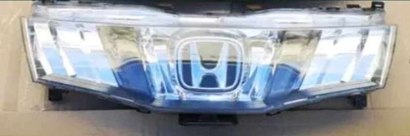Решетка бампера с фонарями Honda Civic 5d 2008 хэтчбек  Бензин Одесса