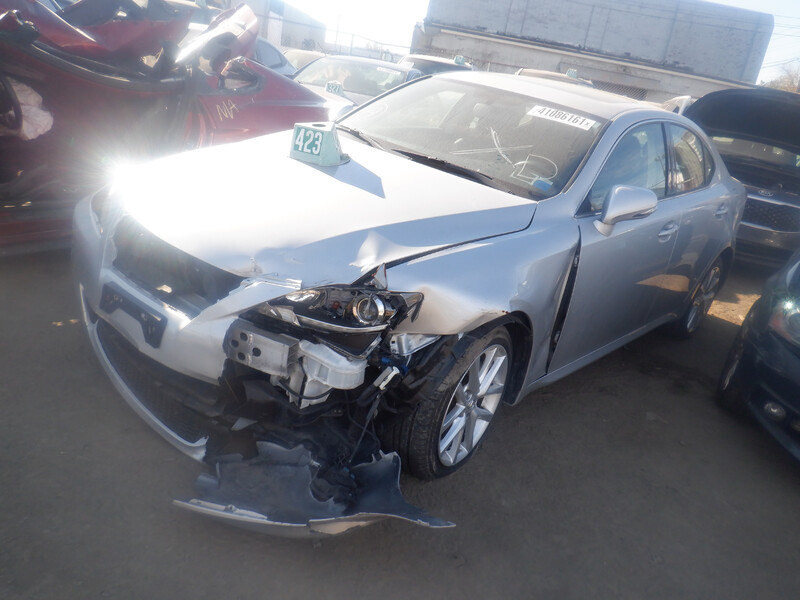 Фара передняя Lexus IS 2011 г.  2.5 л бензин Киев