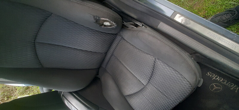 Переднее сиденье Mercedes-Benz E-Class  2003 2.2 Дизель Ужгород