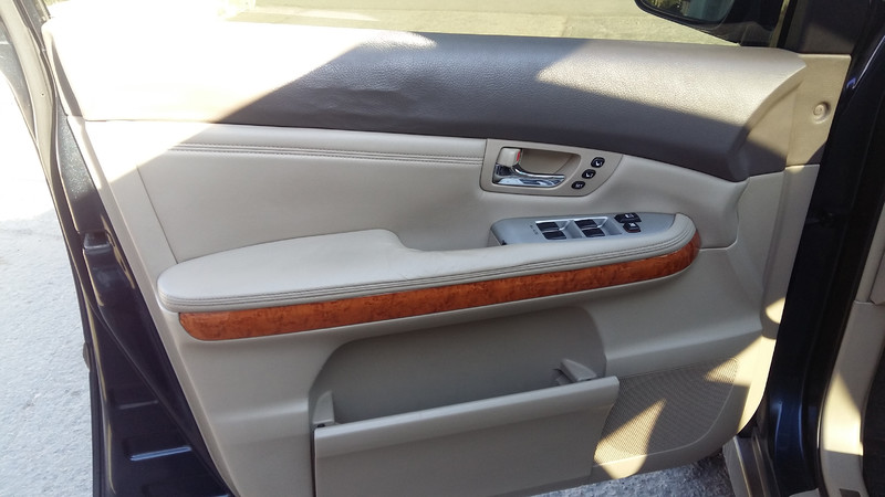 Карта двери водителя бежевая Lexus RX  2006 3.5 Бензин Желтые Воды