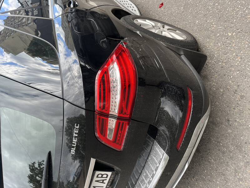 Стоп задний правый Mercedes-Benz M-Class  2014 2.2 Дизель Запорожье