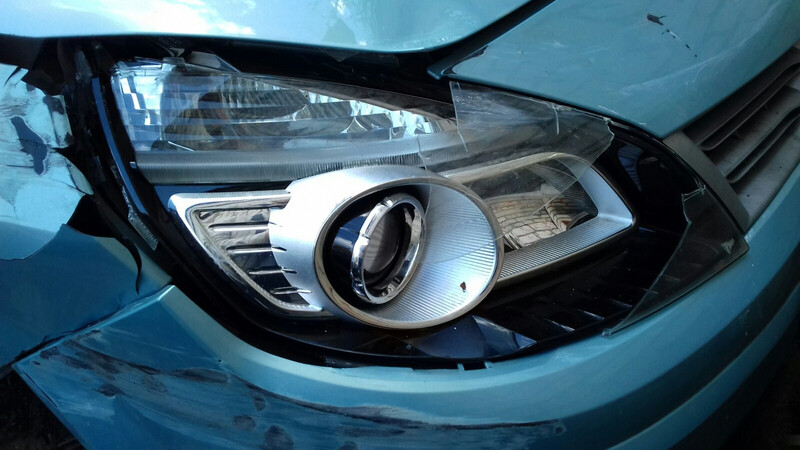 Фара передняя правая Renault Scenic 2  2008 универсал 1.6 Бензин Херсон