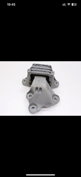 Подушка КПП Chevrolet Equinox  2018 1.5 Бензин 