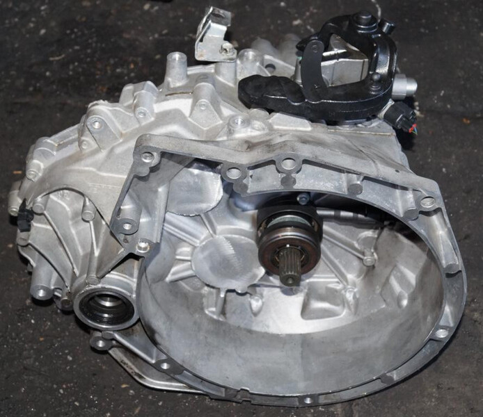 МКПП DG9R7002JB   Ford Mondeo