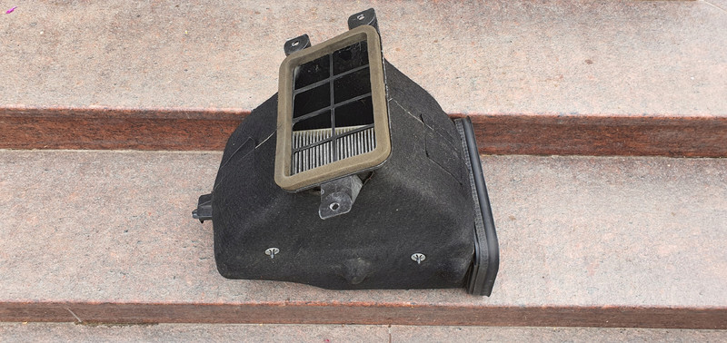 Корпус воздуховода печки Mercedes-Benz Sprinter  2009 2.5 Дизель 