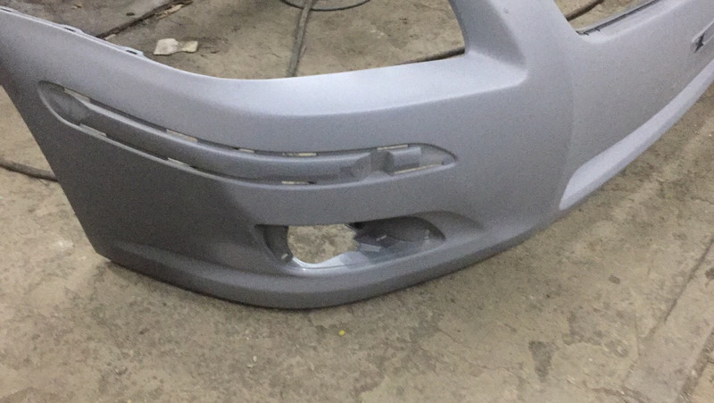 Молдинг переднего бампера Toyota Avensis  2007 1.8 Бензин Кривой Рог