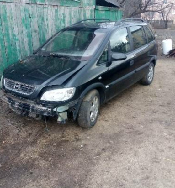 Автомобиль Opel Zafira A  2001 универсал 2.0 Дизель Киев