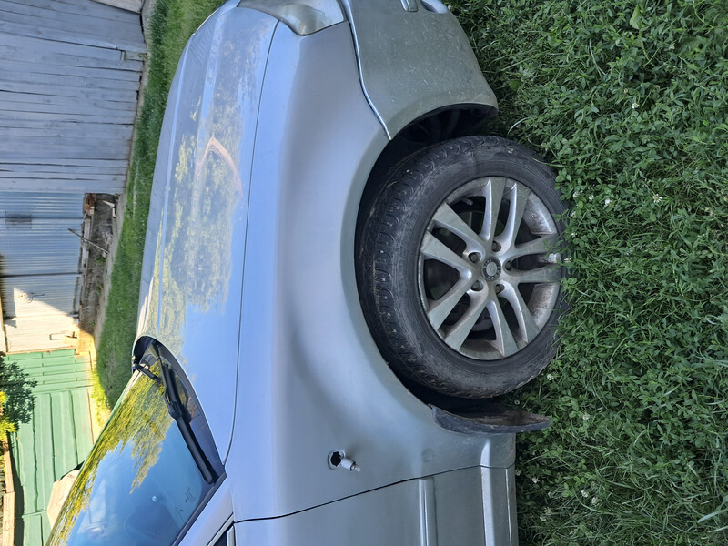 Повторитель на крыло Skoda Superb 2006 г.  1.8 л бензин