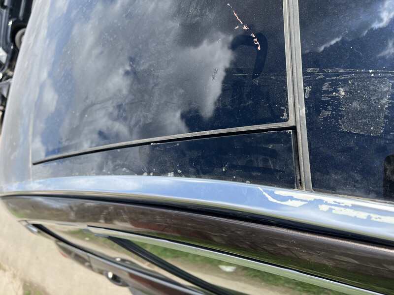 Молдинг панорамной крыши правый Infiniti QX50 універсал 2019 р.  2.0 л бензин Одеса