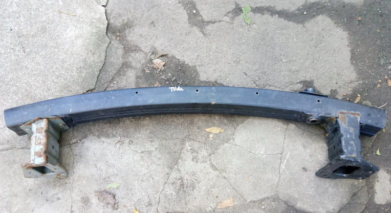 Усилитель бампера европа Nissan Tiida C11  2009 хетчбек 1.6 Бензин 