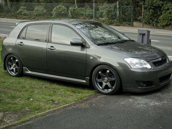 Боковые накладки на пороги Toyota Corolla E120  2005 хэтчбек 1.6 Бензин Полтава