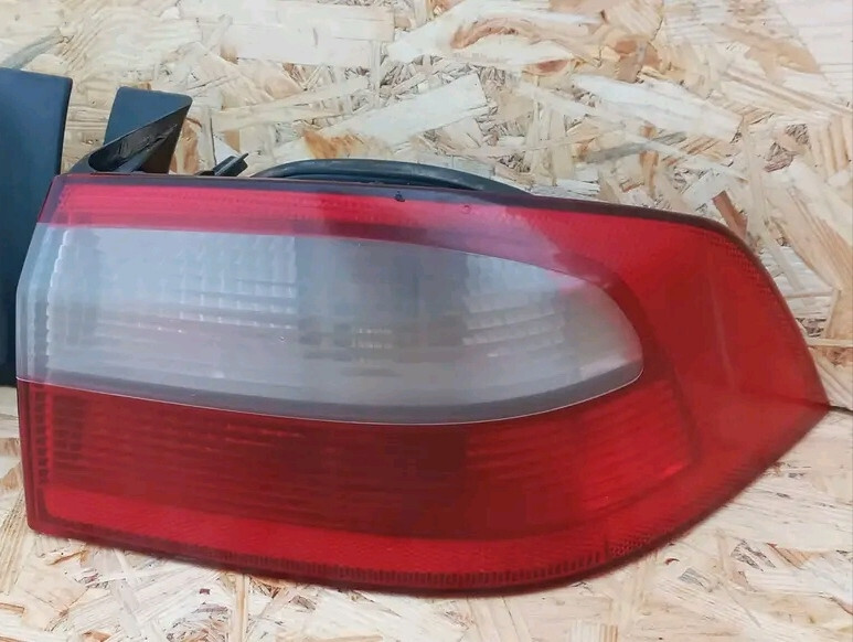 Задні ліхтарі Renault Laguna 2  2003  Электро 