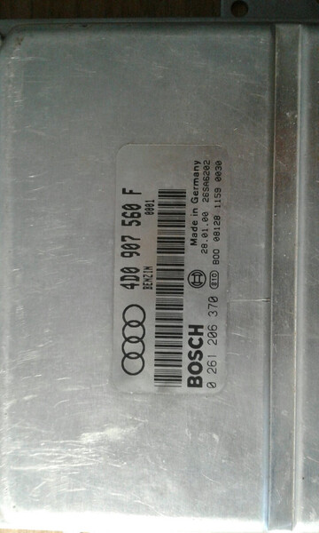 Блок управление двигателя Audi A8 D2  2000 3.7 Бензин Бердичев