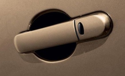 Кнопка чорная-ручки водит двери Nissan Micra K12  2006 хетчбек 11111.1 Бензин 