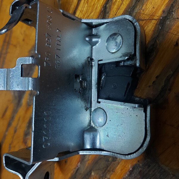 Замок багажника 7PO827505G   Volkswagen Sharan, Volkswagen Touareg