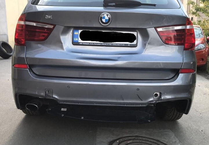 Бампер задний с накладкой BMW X3 f25 2017 хетчбек 2.0 Бензин 