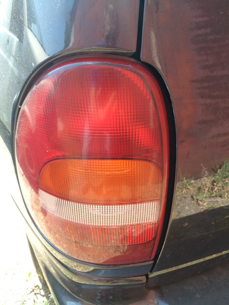 Фонарь задний левый Chrysler Voyager  1999 универсал 2.4 Бензин Киев
