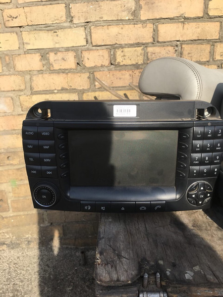 Штатна Mercedes-Benz S-Class s500 w220 2004 5.0 Бензин Черкассы