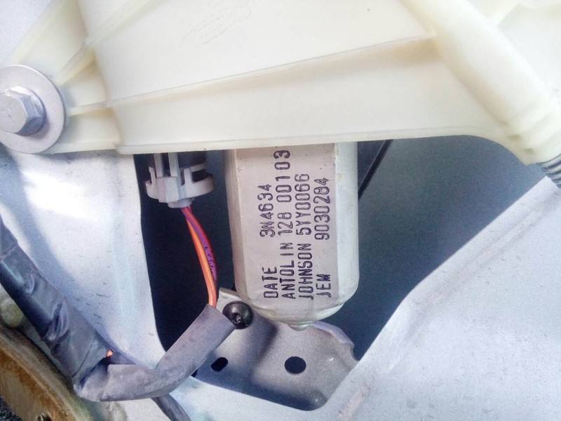 Правый моторчик стеклоподьемника Renault Master 2013 г.  2.3 л дизель Одесса