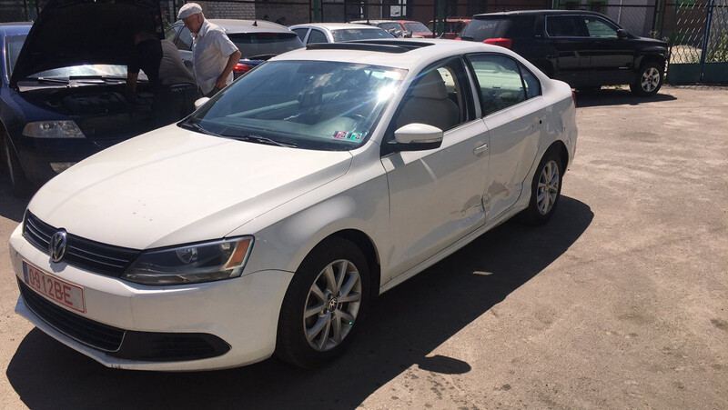 Двері Volkswagen Jetta 6  2013 2.5 Бензин Ровно