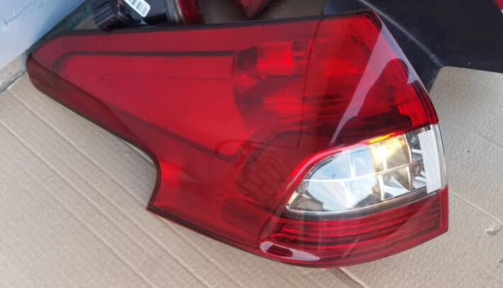 Стоп задній лівий Citroen C5  2010 універсал 2.0 Дизель 