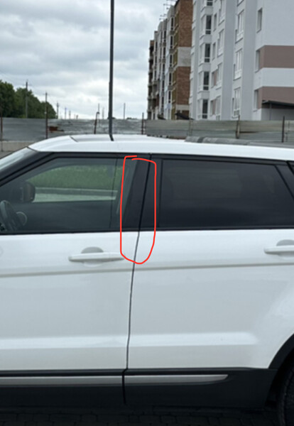 Молнінг двері передньої лівої Land Rover Range Rover Evoque  2015 2.0 Бензин Киев