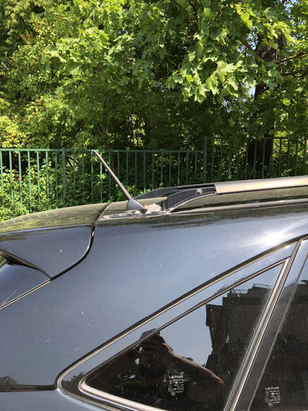 Молдинг передний правый, заглушка рейлинга задняя Lexus RX 400н 2006 3.3 Бензин Львов