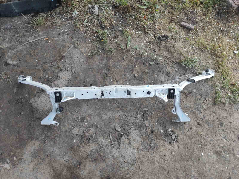 Передня панель Chevrolet Aveo  2015 1.8 Бензин 